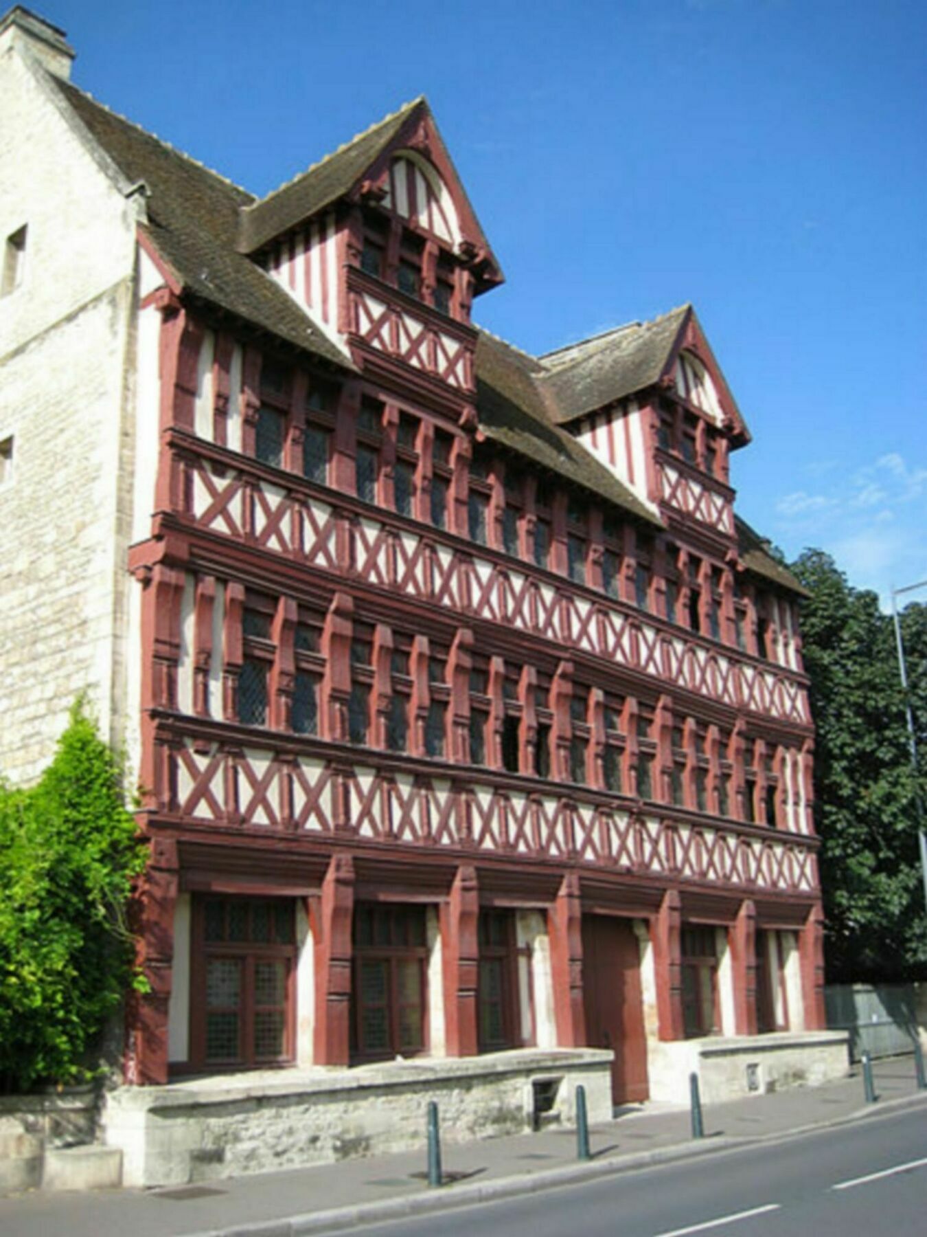 Hôtel Des Quatrans Caen Extérieur photo